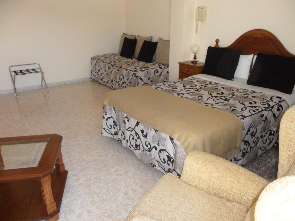 Hotel Avenida Baiona Sabaris ภายนอก รูปภาพ