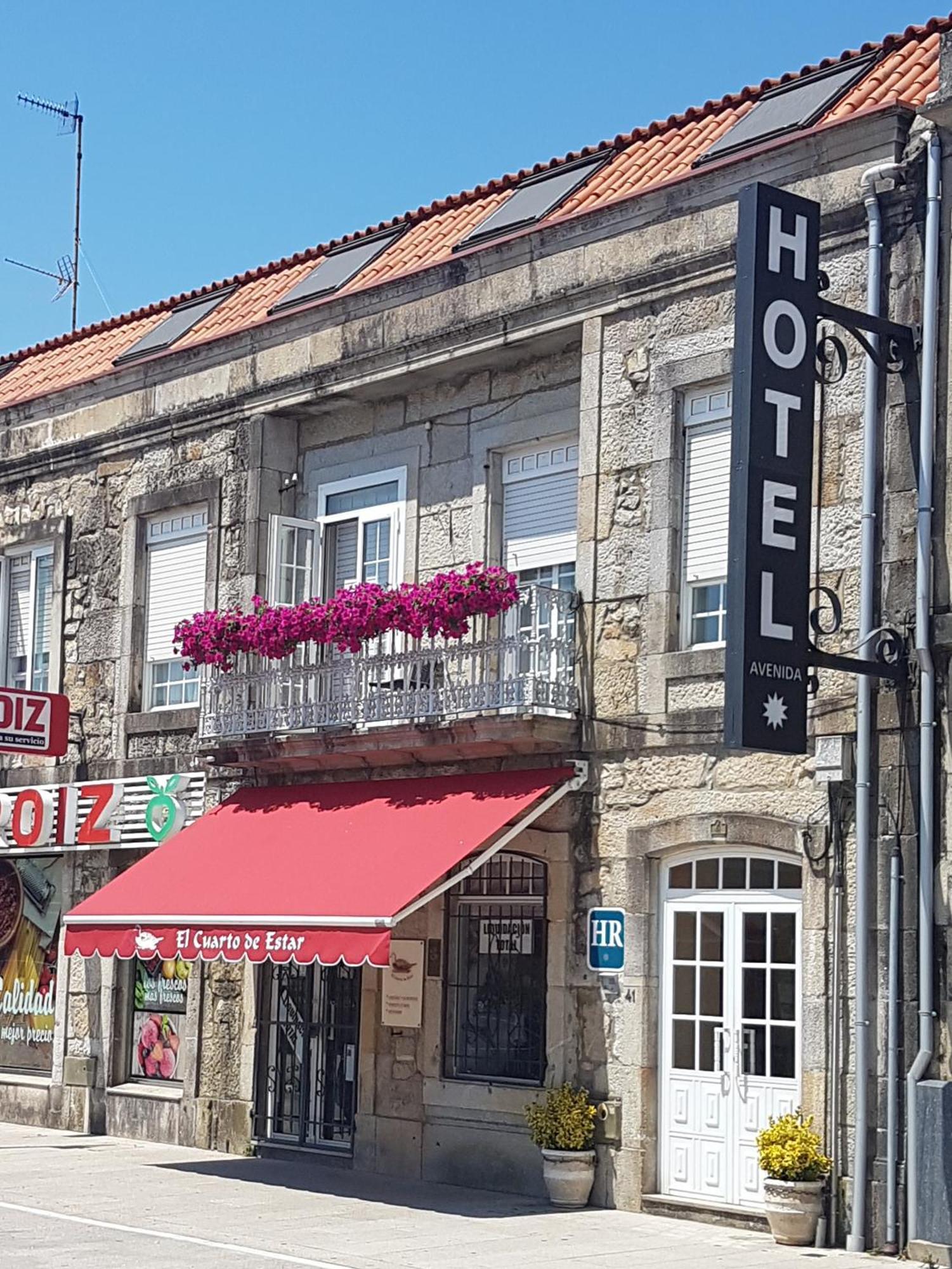 Hotel Avenida Baiona Sabaris ภายนอก รูปภาพ